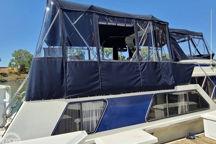 Bluewater 51 Coastal Cruiser