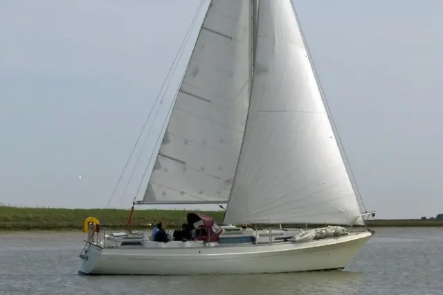 Pearson 33 Mk I