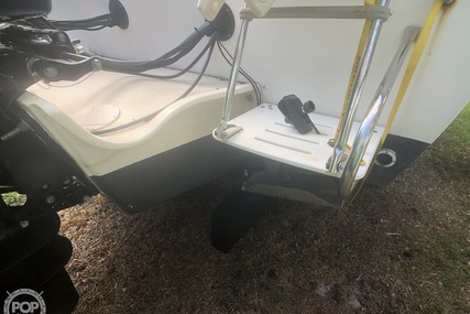 Grady White Sailfish 25 Sport Bridge