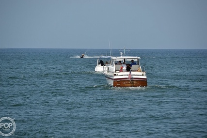 Chris Craft 37 Constellation