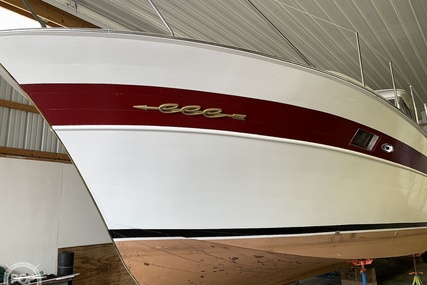 Chris Craft 37 Constellation