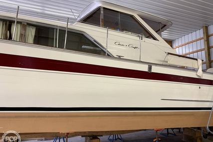 Chris Craft 37 Constellation