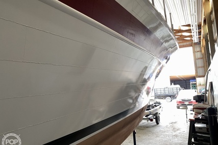 Chris Craft 37 Constellation