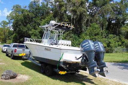 Angler 274 Center Console