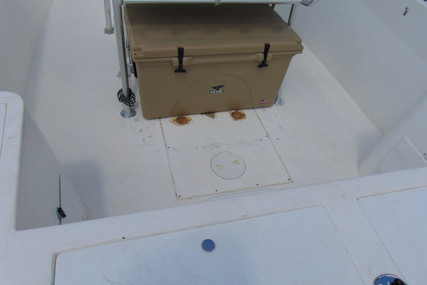 Angler 274 Center Console