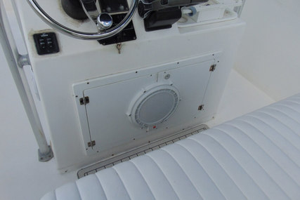 Angler 274 Center Console