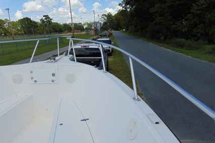 Angler 274 Center Console