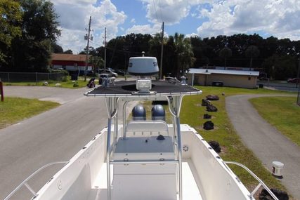 Angler 274 Center Console