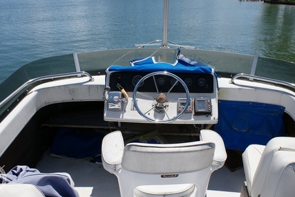 Mainship Boats 34 Diesel Cruiser