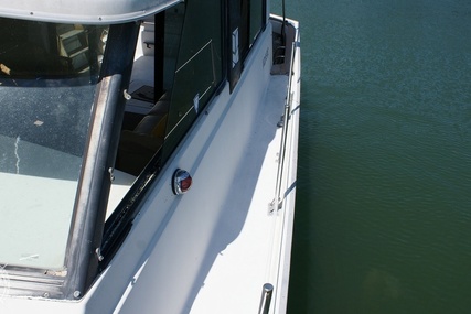 Mainship Boats 34 Diesel Cruiser