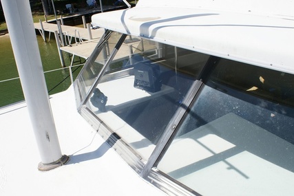 Mainship Boats 34 Diesel Cruiser