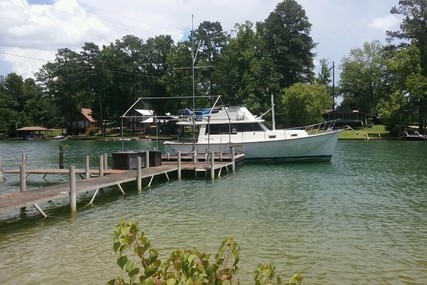 Mainship Boats 34 Diesel Cruiser