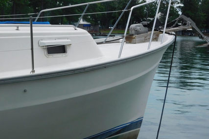 Mainship Boats 34 Diesel Cruiser