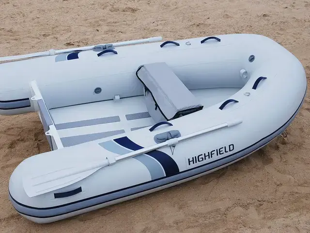 Highfield Ultralite 260