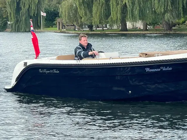 Oud Huijzer 616 Tender