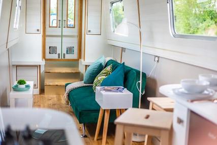 Aintree 57' Narrowboat Fitout by SolSeeker