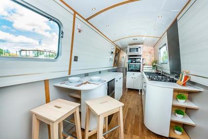 Aintree 57' Narrowboat Fitout by SolSeeker