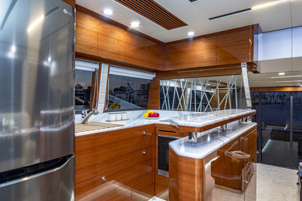 Dyna Yachts 63 Flybridge