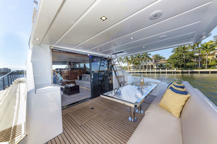 Dyna Yachts 63 Flybridge