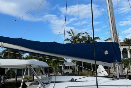 Lagoon 420 Owners Version Hybrid Sailing Cat