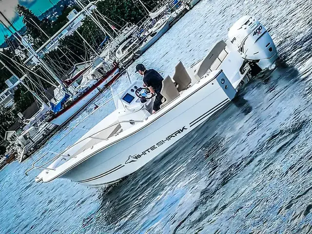 White Shark 230 Cc