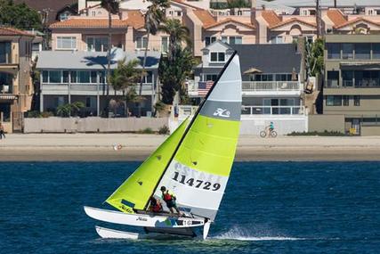 Hobie Cat H16