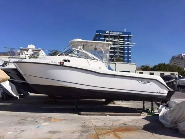 Boston Whaler 285 Conquest