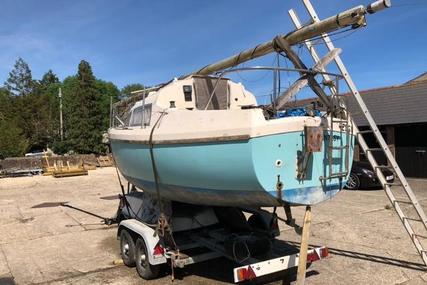 Custom Built Trailer Sailer Robert Ives Fantasie 630