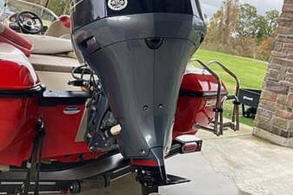 Skeeter SL210