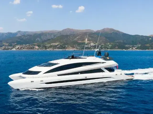 Royal Falcon Fleet Studio FA Porsche Catamaran