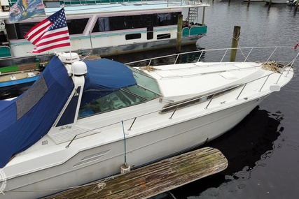 Sea Ray 460 Express Cruiser