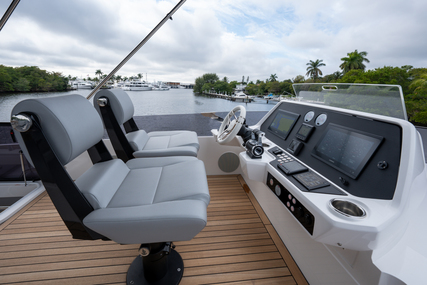 Sunseeker 74 Sport Yacht