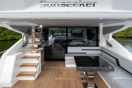 Sunseeker 74 Sport Yacht