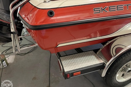 Skeeter SL210