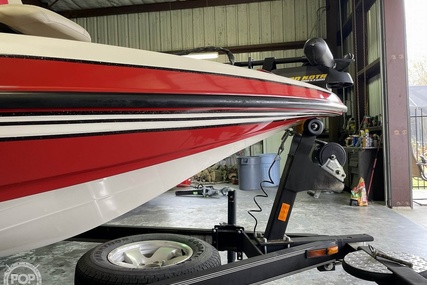 Skeeter SL210