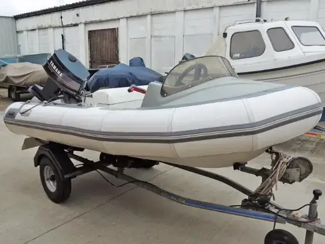 Avon Seasport 345