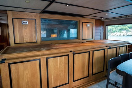 Poole Chaffee Raised Pilothouse