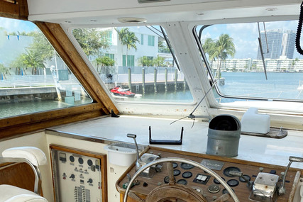 Matthews Flush Deck Motor Yacht