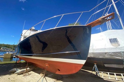 Jarvis Newman Flyridge Motoryacht