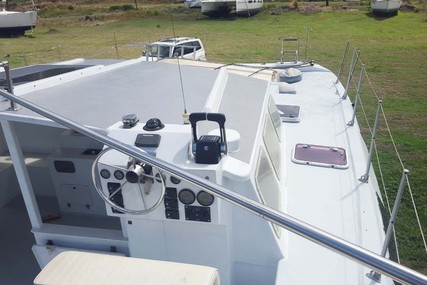 Custom Boats Spronk Power Catamaran