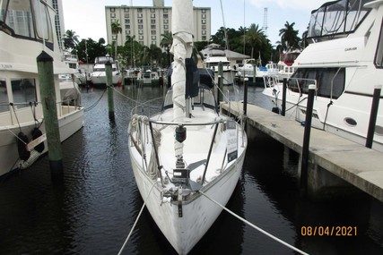 Endeavour Ensign Spars Inc. Sloop