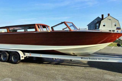 Custom Boats Luxury Venetian Water Taxi