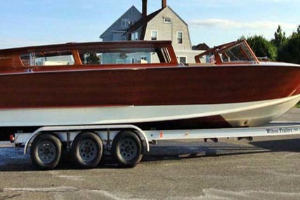 Custom Boats Luxury Venetian Water Taxi