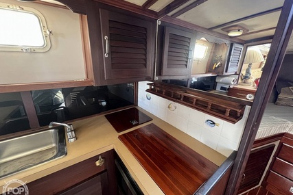 Mainship Boats 34T II