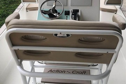 Action Marine 24 Bay