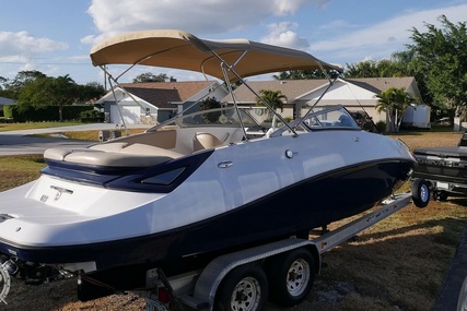 Sea Doo Challenger 230