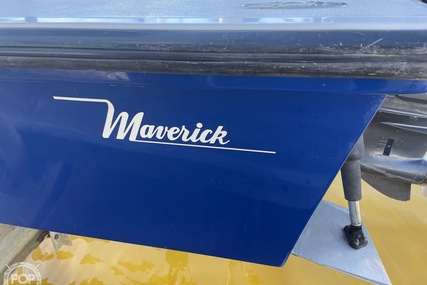 Maverick 18 Master Angler