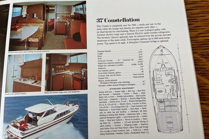 Chris Craft 37 Constellation