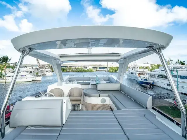 Sunseeker Manhattan 68