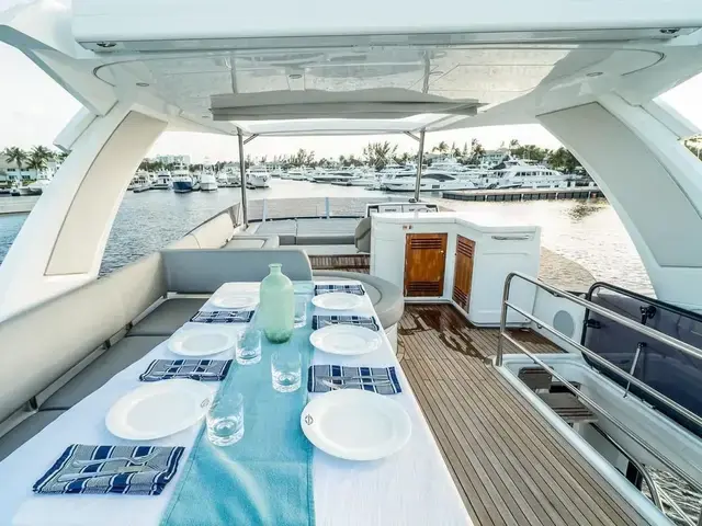 Sunseeker Manhattan 68